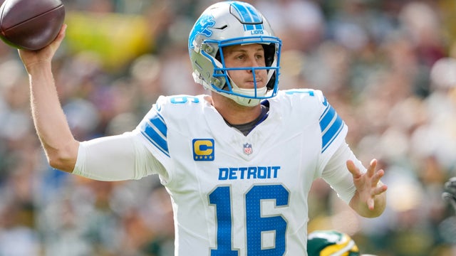 Detroit Lions v Green Bay Packers