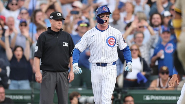 Wild Card Series - San Diego Padres v Chicago Cubs - Game Three 