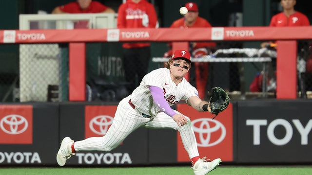 Division Series - Los Angeles Dodgers v Philadelphia Phillies - Game One